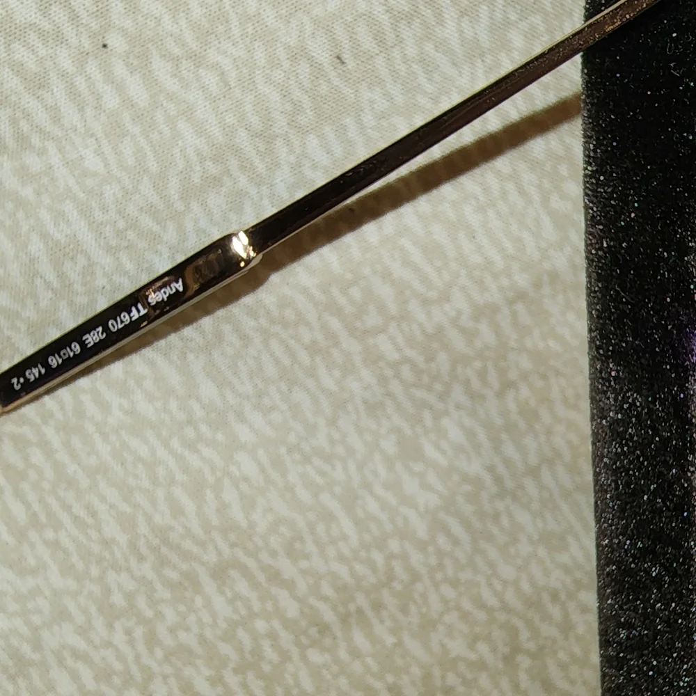 Designer Tom Ford Sunglasses Authentic - Picture 16 of 17